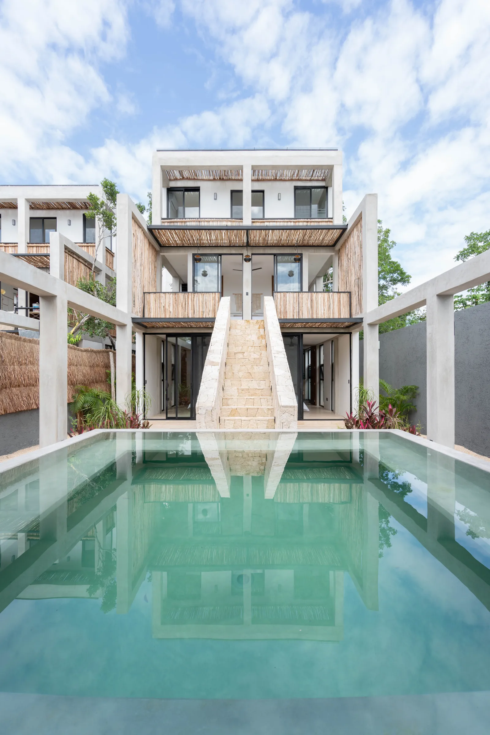 VILLA TOH